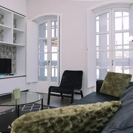 Brillo De Desde La Ventana By *