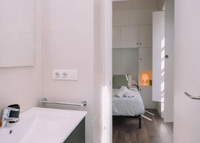 Brillo De Desde La Ventana By Lägenhet